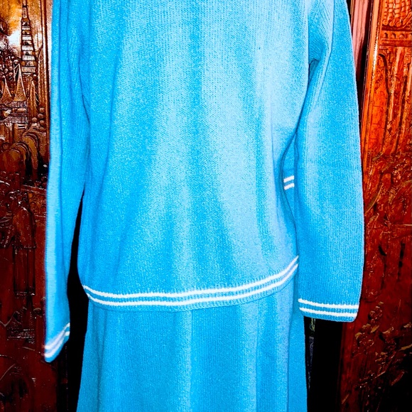Vintage RARE!!! St John Saks Fifth Avenue Knit Dress set. SAMPLE - Picture 6 of 12